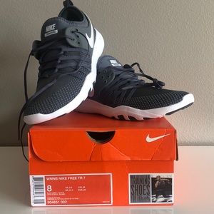 Nike Free TR7